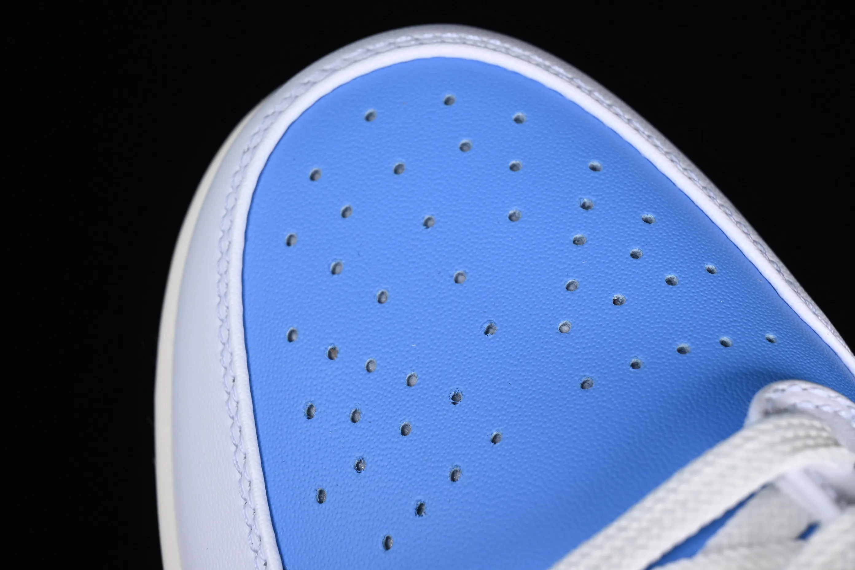 All categories Air Jordan Jordan series basketball shoes Air Jordan 1 Low Air Jordan 1 Low "Born To Fly" AJ1 Joe 1 blue and white flame FJ7219-441